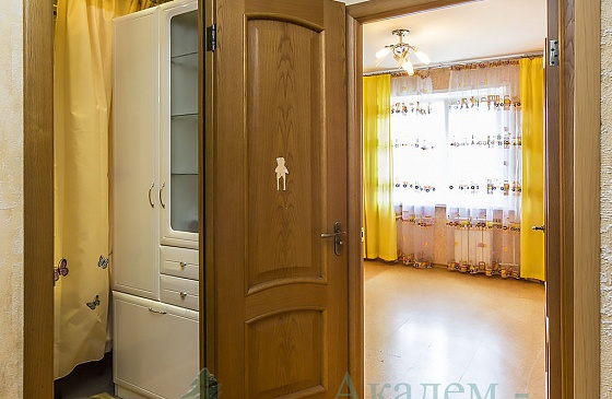 Трёхкомнатная квартира посуточно Академгородок Новосибирска