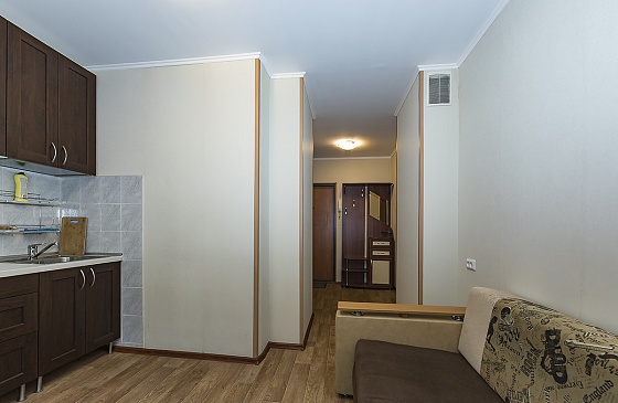 Снять посуточно квартиру в Академгородке на Полевой 10 возле Технопарка и клиники Мешалкина 